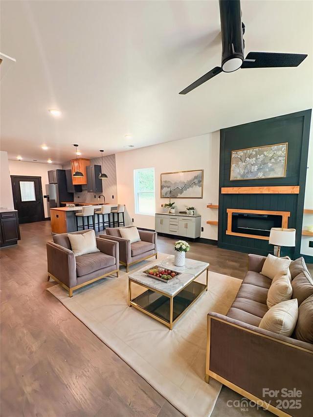 415 S Boyd St., Gastonia, NC 28052