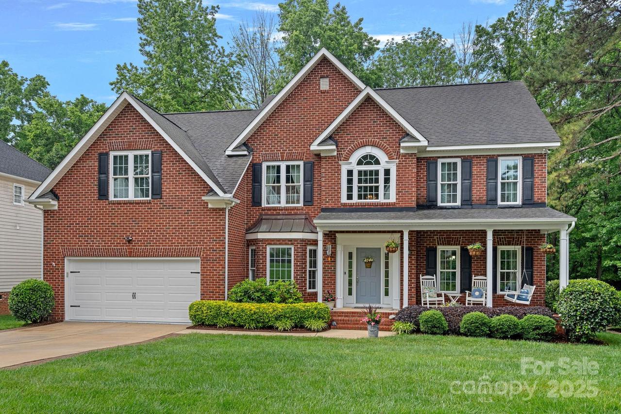 1402 Coachman Dr., Waxhaw, NC 28173