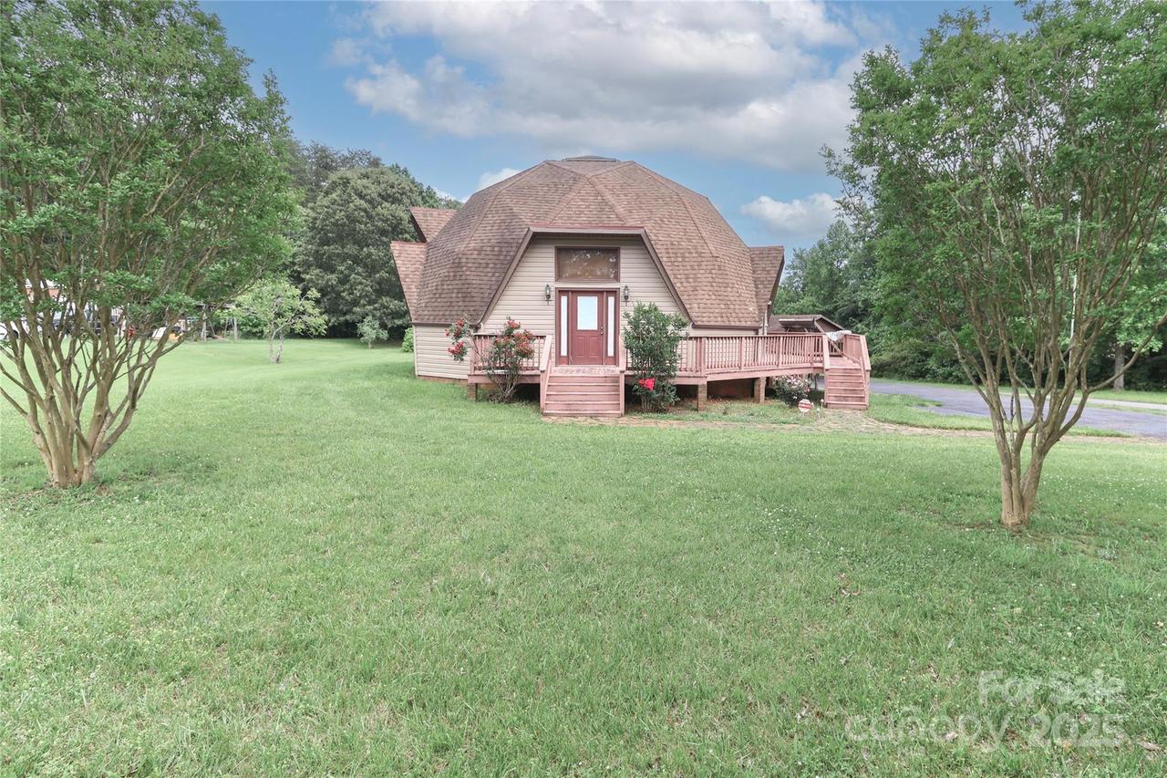 443 Troutman Farm Rd., Statesville, NC 28677