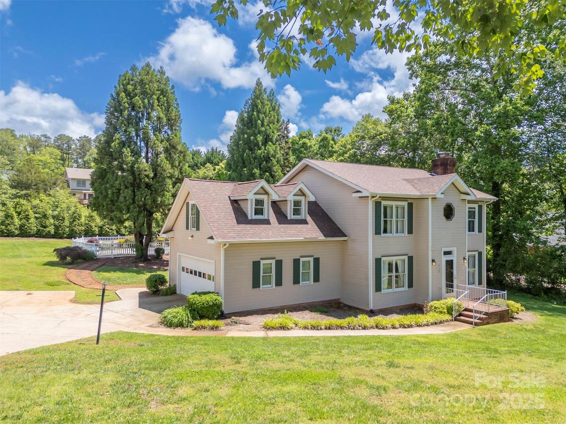 312 Briarwood Dr., Rutherfordton, NC 28139