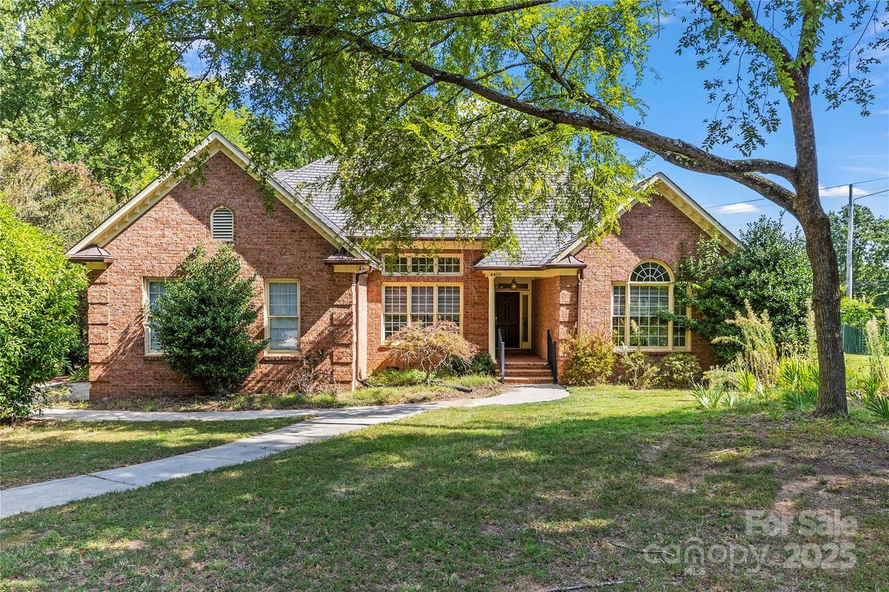 4400 Carmel Estates Rd., Charlotte, NC 28226