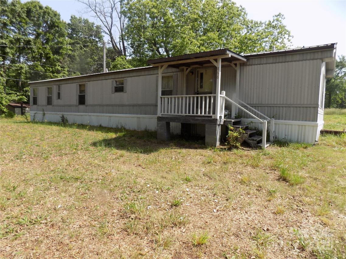868 Alexis High Shoals Rd., Dallas, NC 28034