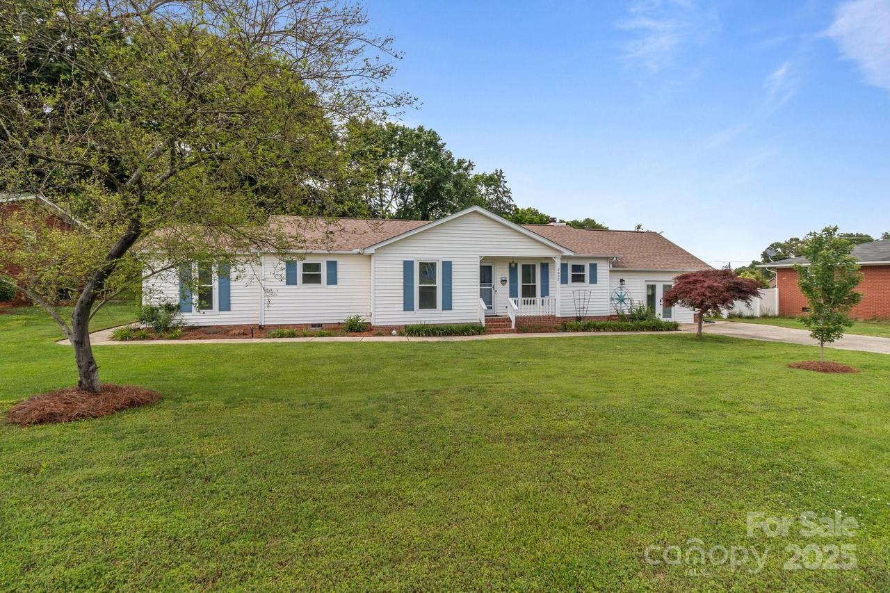 2632 Montford Ave., Concord, NC 28027