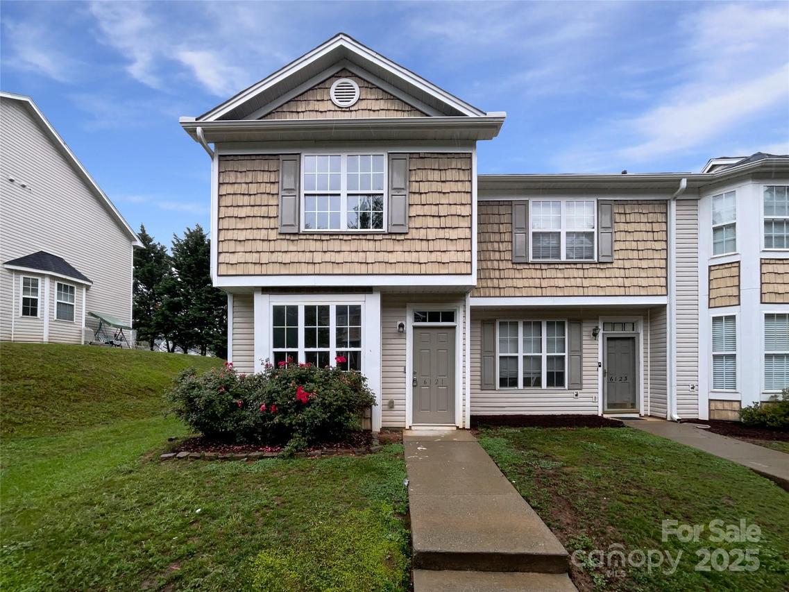 6121 Dane Dr., Dallas, NC 28034