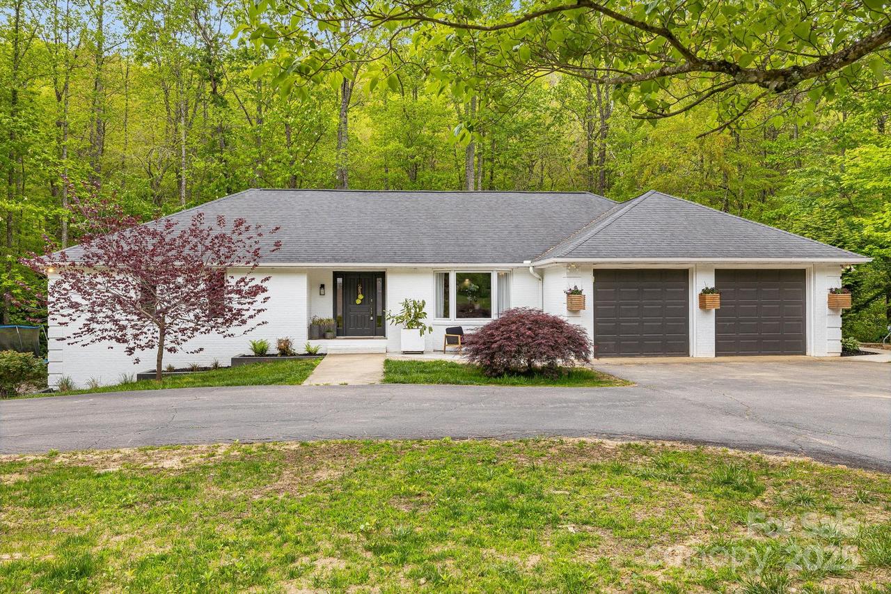 1245 Old Fort Rd., Fairview, NC 28730