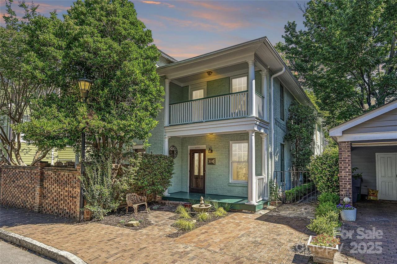 402 W 8th St., Charlotte, NC 28202