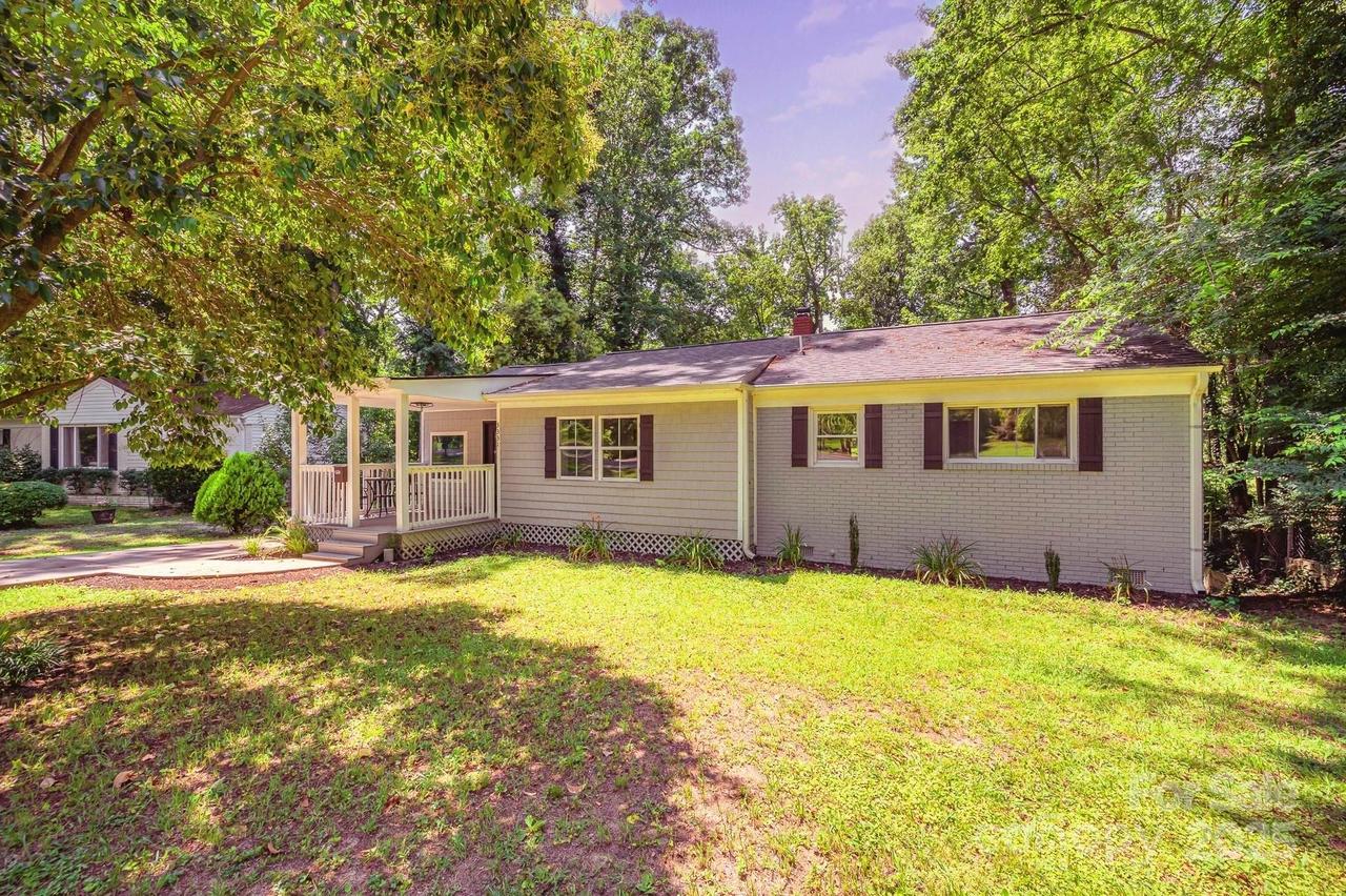 3331 Eastwood Dr., Charlotte, NC 28205