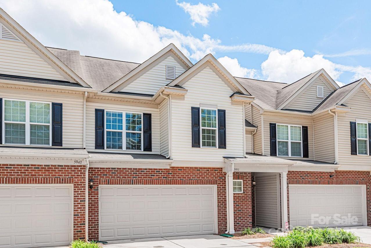 5951 Carrollton Ln., Charlotte, NC 28210