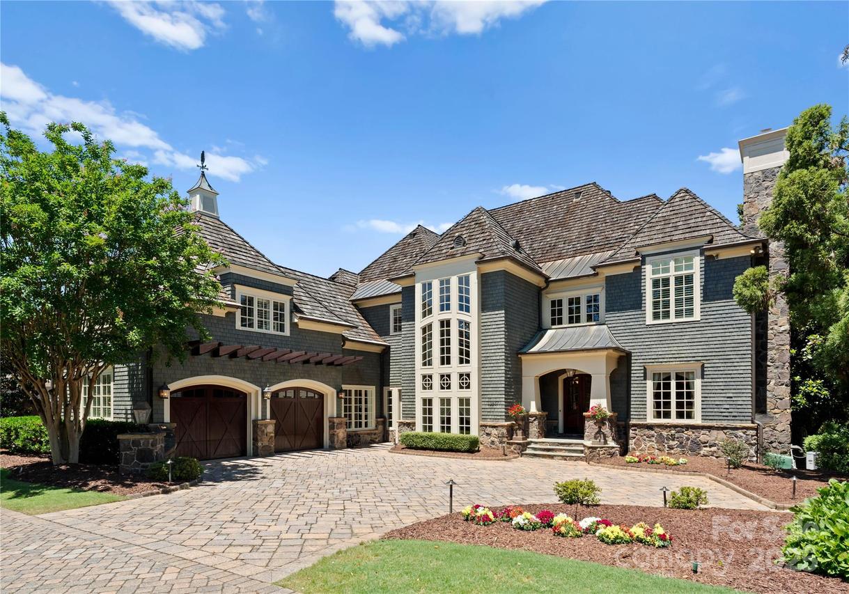13837 Grand Palisades Pkwy., Charlotte, NC 28278