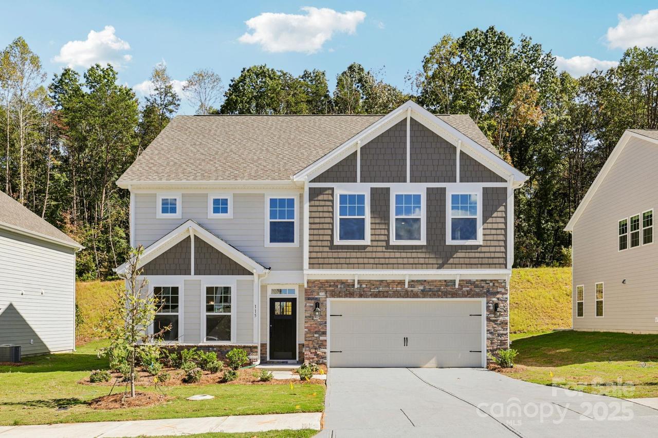 115 Asmodean Ln., Troutman, NC 28166