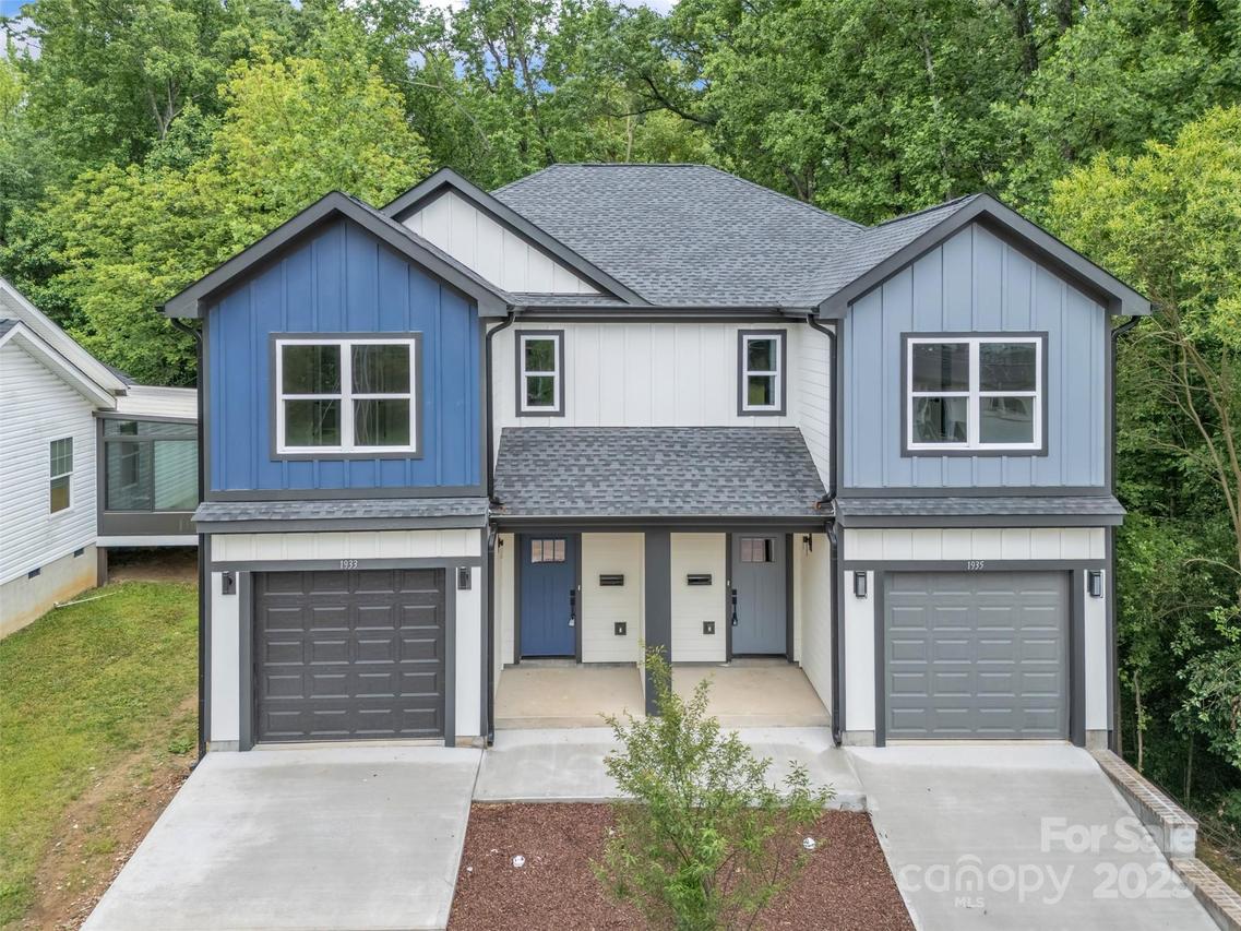 1933 St Mark St., Charlotte, NC 28216