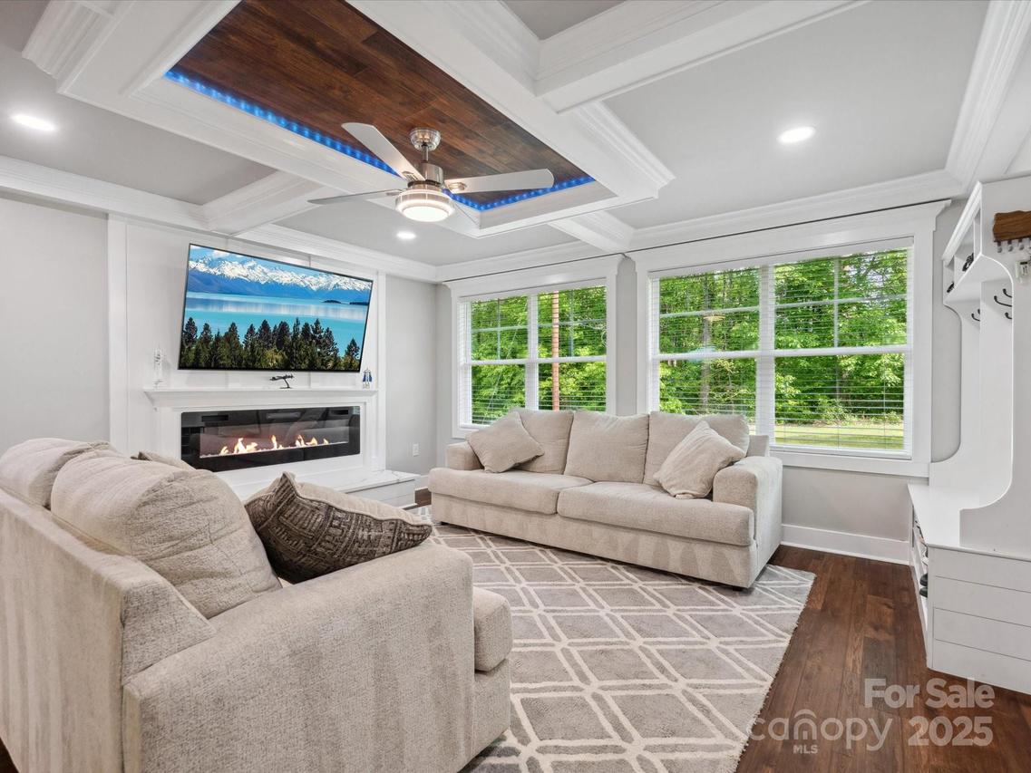 195 Bluebird Ln., Salisbury, NC 28146