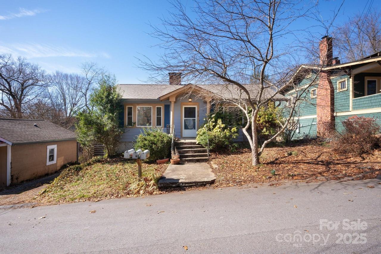 17 & 19 Hubbard Ave., Asheville, NC 28806