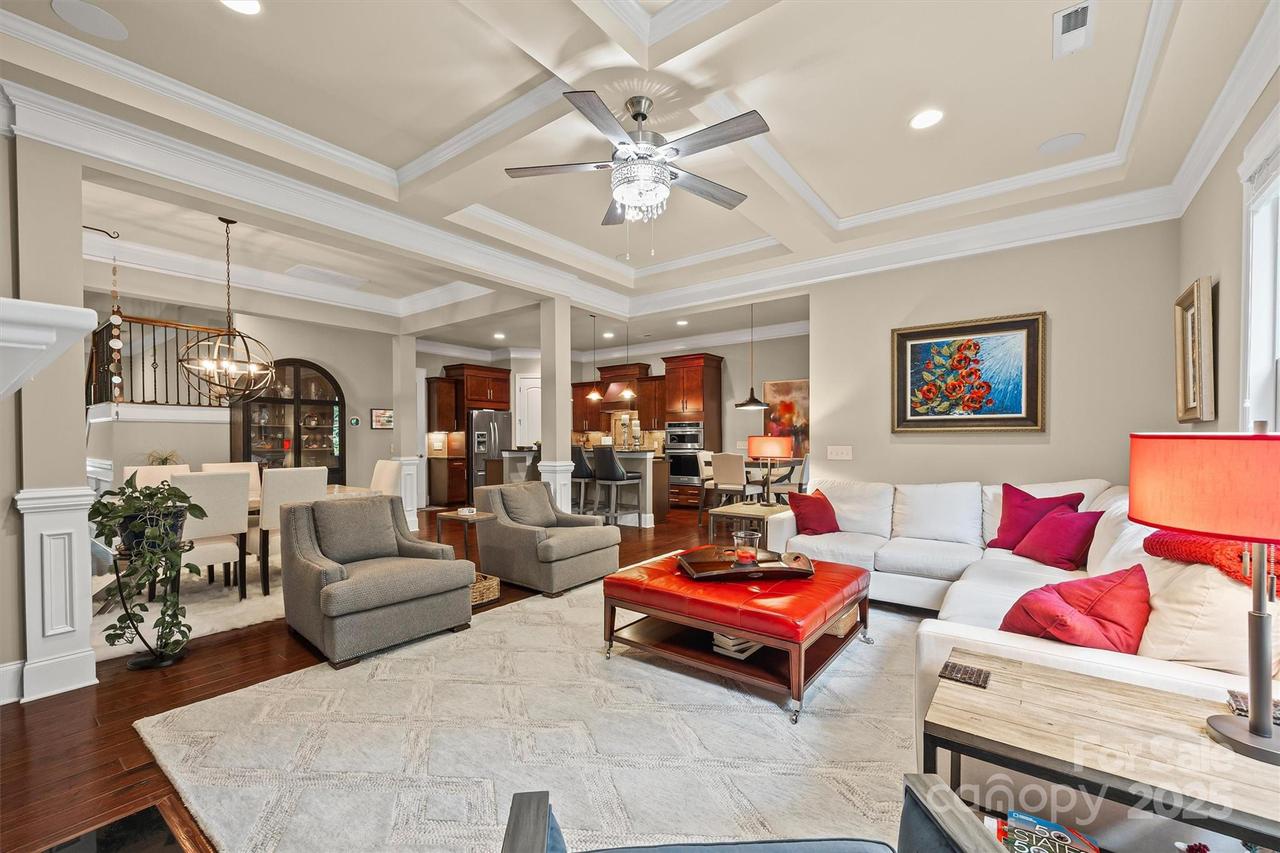 703 English Tudor Ln., Charlotte, NC 28211