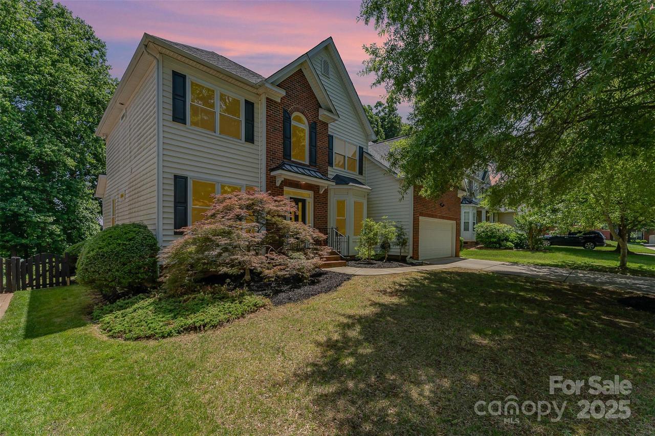 1147 Anduin Falls Dr., Charlotte, NC 28269