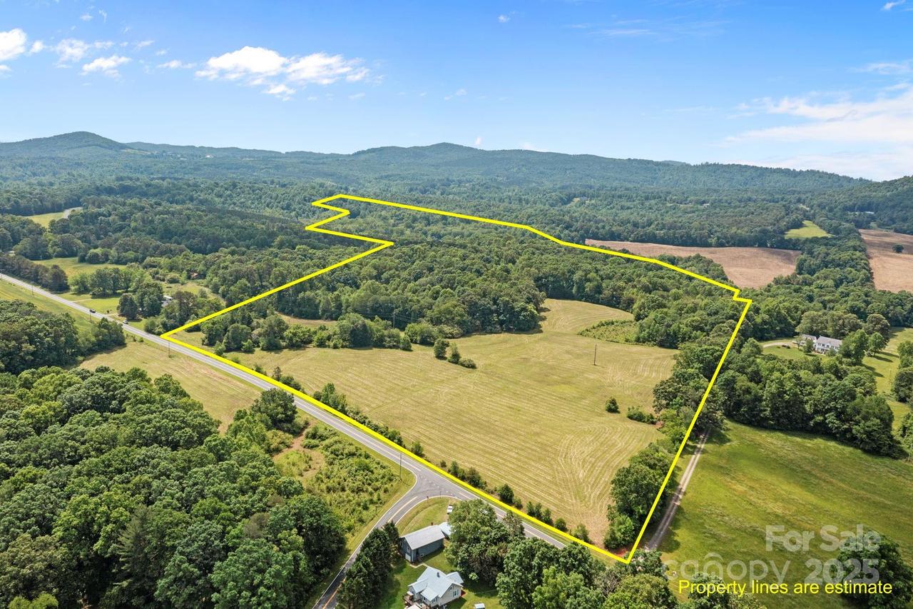 437 Linneys Mill Rd., Union Grove, NC 28689