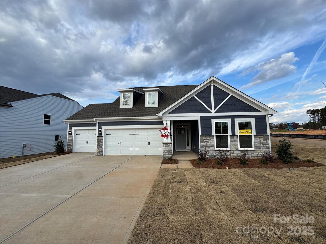 1269 Carrington Dr. #29, Stanley, NC 28164