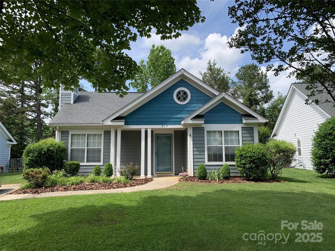 317 Cedarcroft Dr., Mooresville, NC 28115