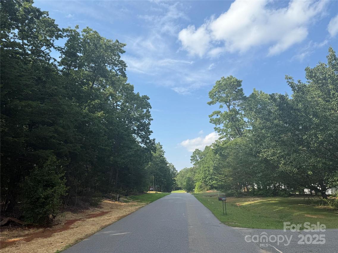 4641 Graybirch Dr., Maiden, NC 28650