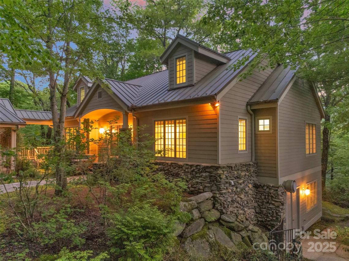 1957 & 1923 Cold Mountain Rd., Lake Toxaway, NC 28747