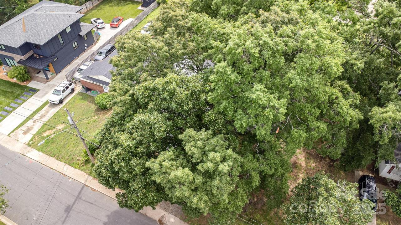 1542 Jennings St., Charlotte, NC 28216