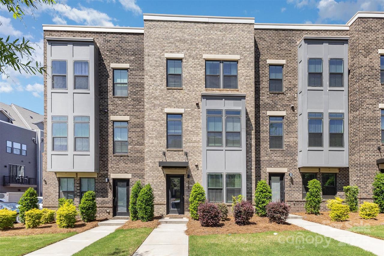 625 Uwharrie River Rd., Charlotte, NC 28211