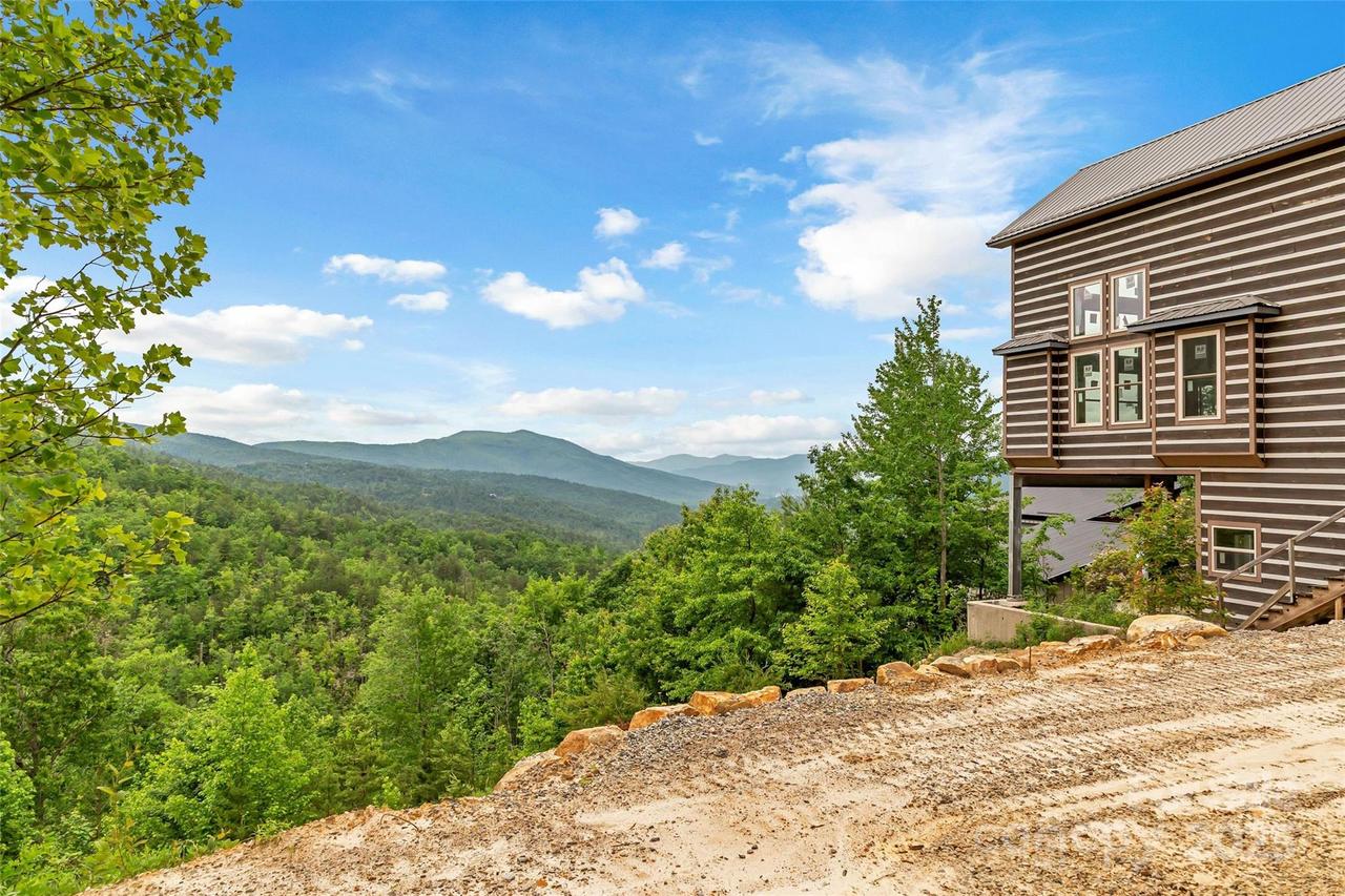 548 Wilderness Dr., Marion, NC 28752