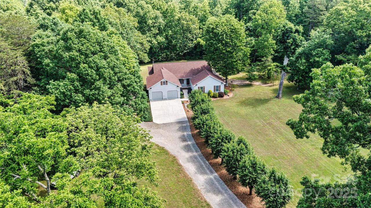 6992 Sherrills Ford Rd., Sherrills Ford, NC 28673