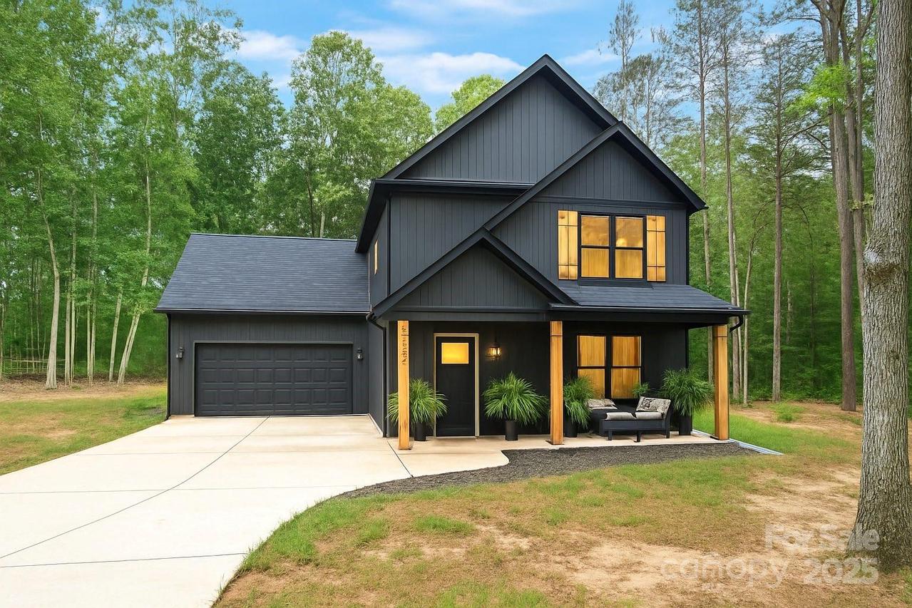 3020 Quiet Ln., Iron Station, NC 28080