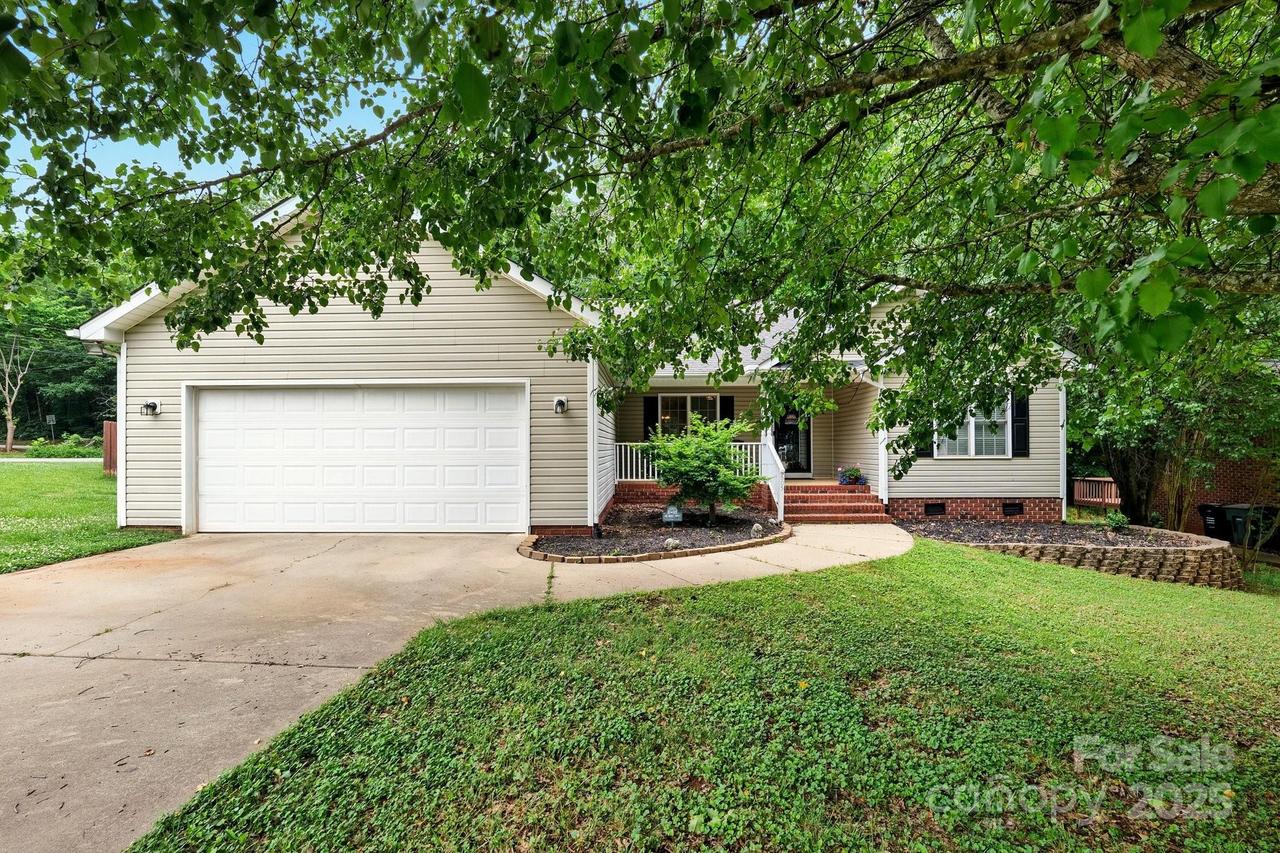 605 Beavers Cove Ln. #15, Concord, NC 28027
