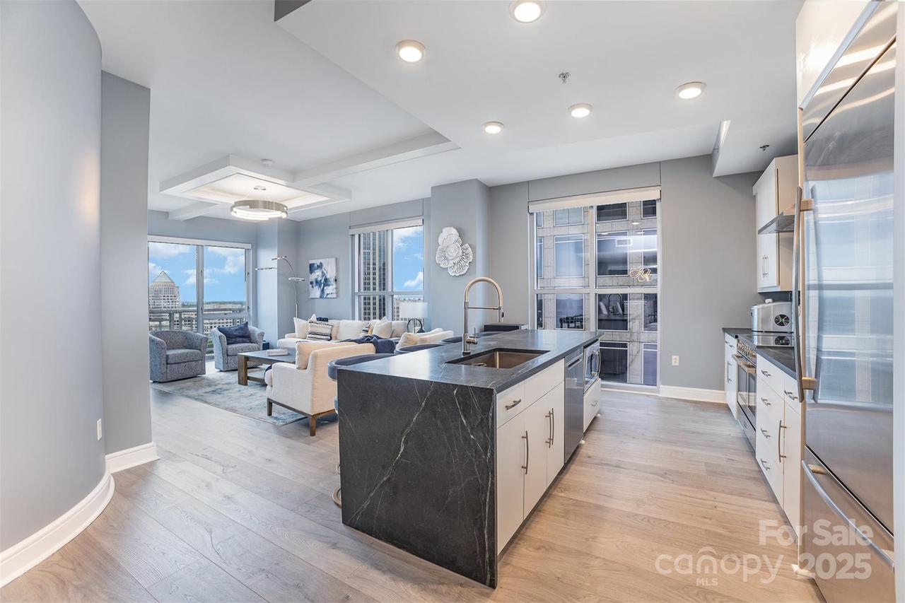 333 W Trade St. #1500, Charlotte, NC 28202
