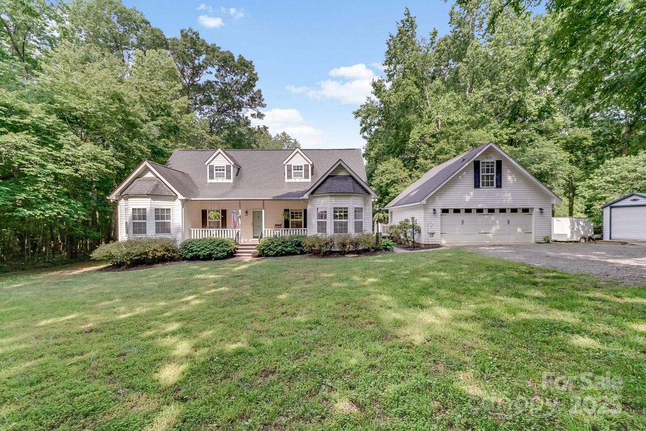 592 Woodcrest Dr. #2, Gastonia, NC 28052
