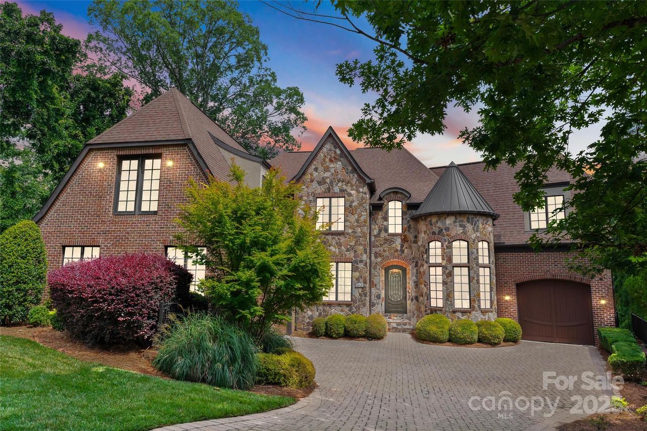 5915 Vidal Ln., Charlotte, NC 28226