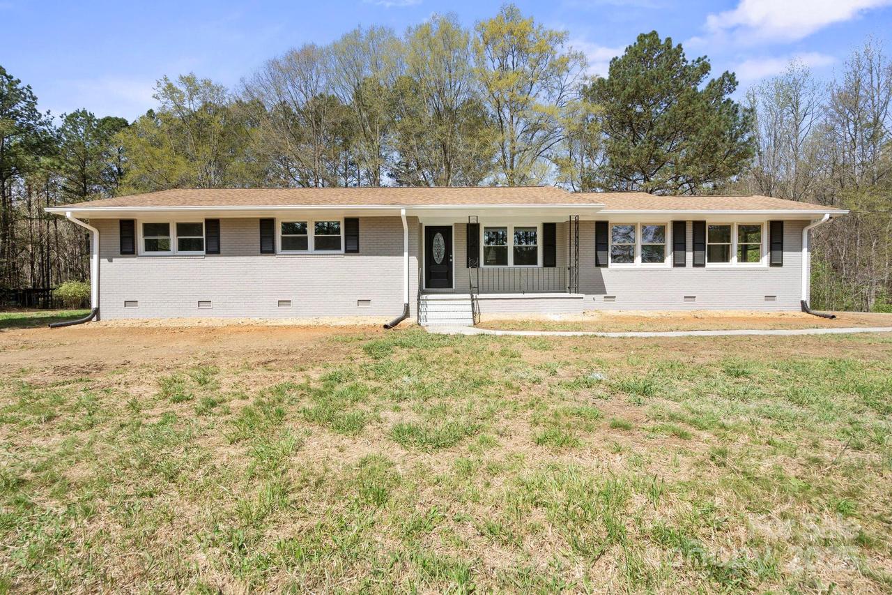 174 Maske Rd., Mount Gilead, NC 27306