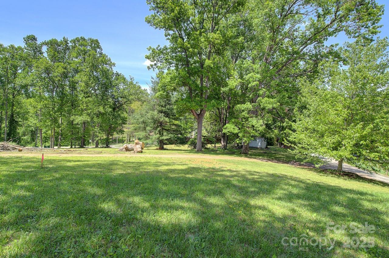 99999 Shytle Ln., Fletcher, NC 28732