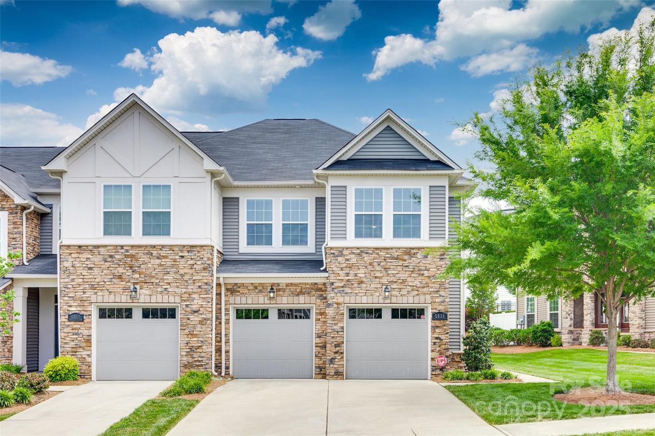 5836 Clan Maclaine Dr., Charlotte, NC 28278
