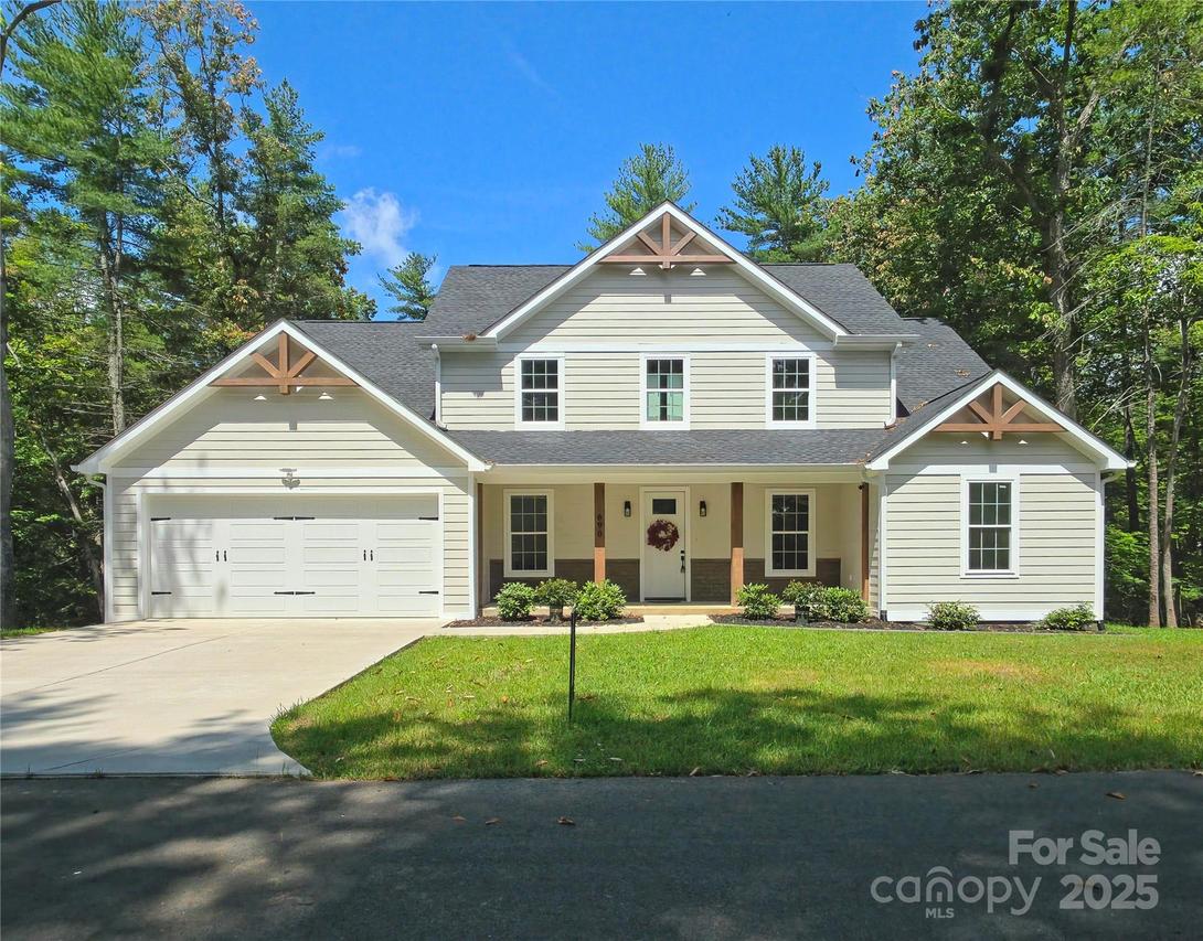 690 Settlers Tr., Mars Hill, NC 28754