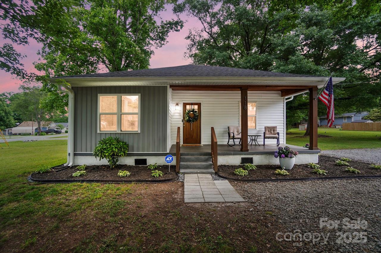 118 Globe St., Mount Holly, NC 28120