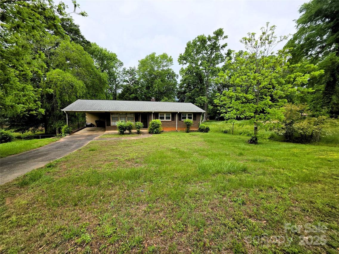 1105 Stanton Dr., Shelby, NC 28150