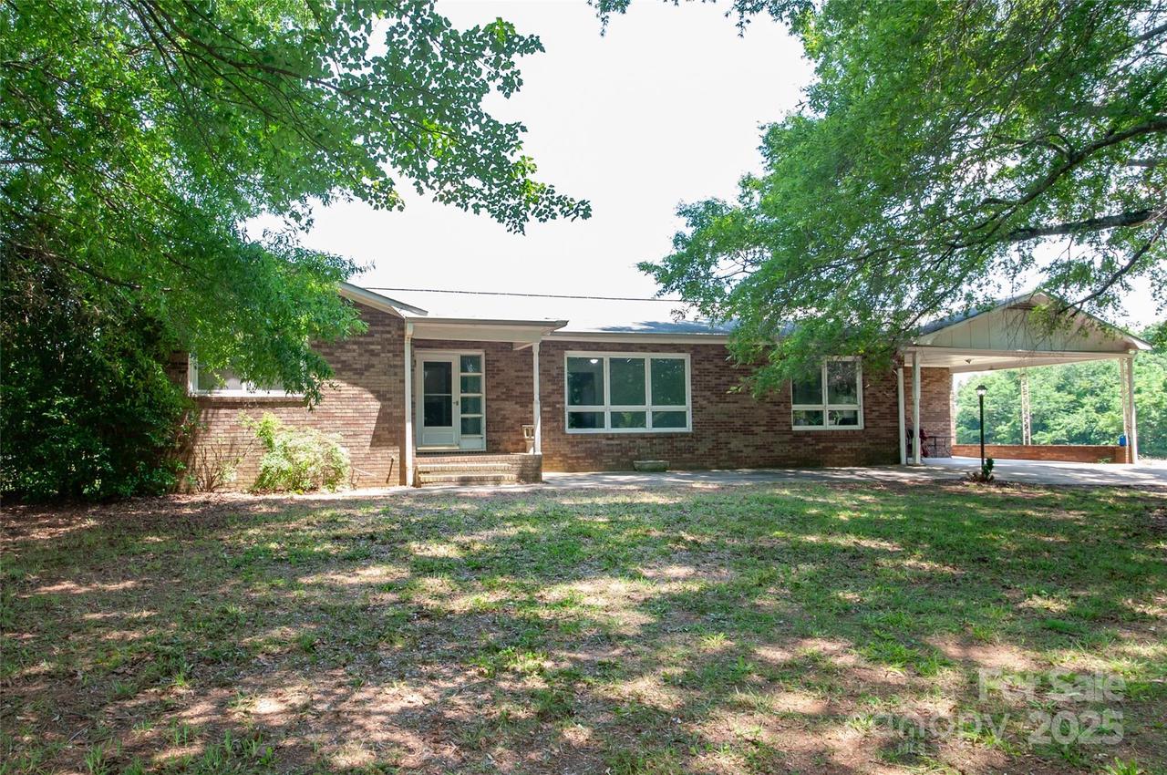 4268 Wilkesboro Hwy., Statesville, NC 28625
