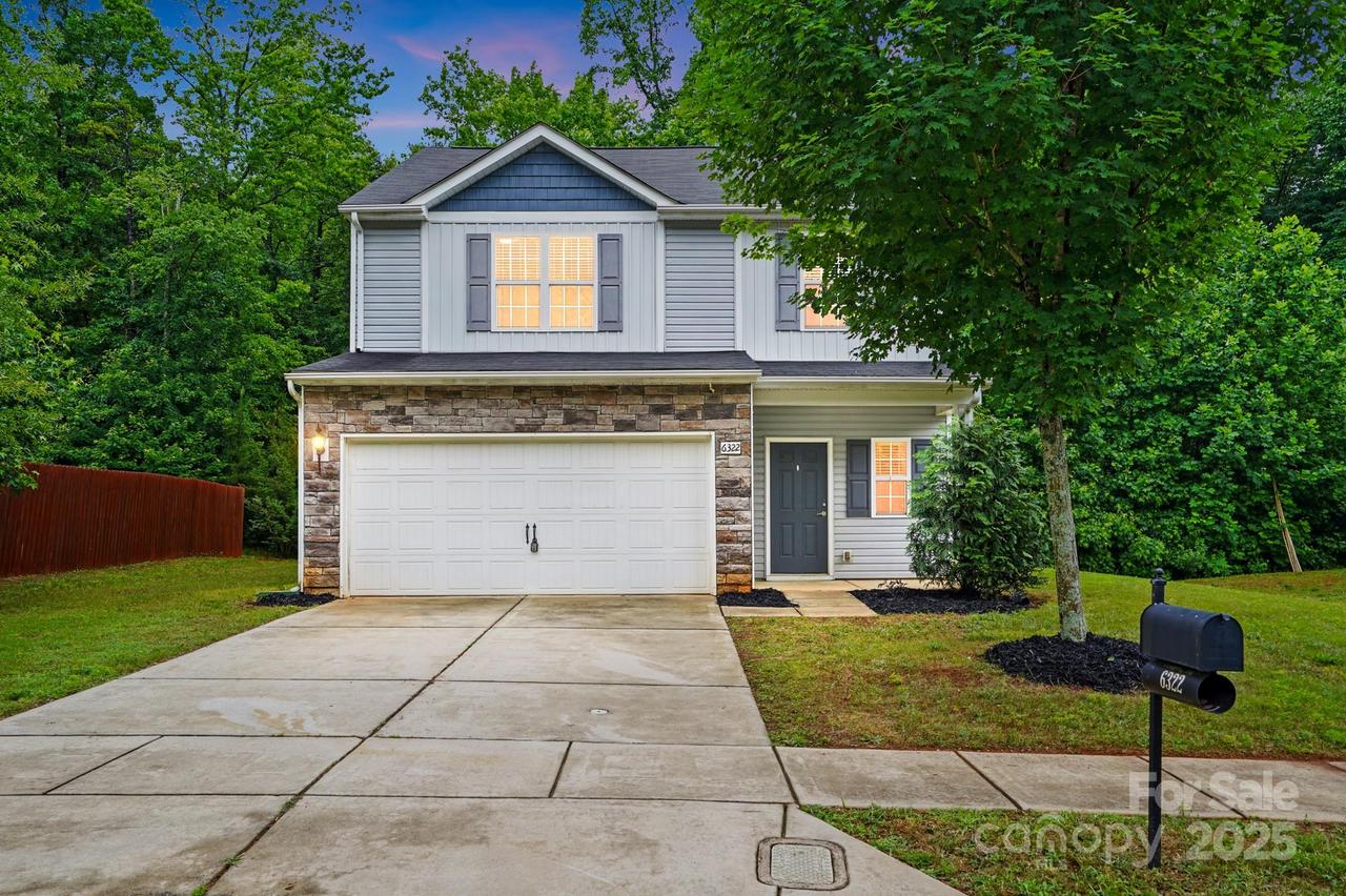 6322 Sydney Mae Ln., Charlotte, NC 28262
