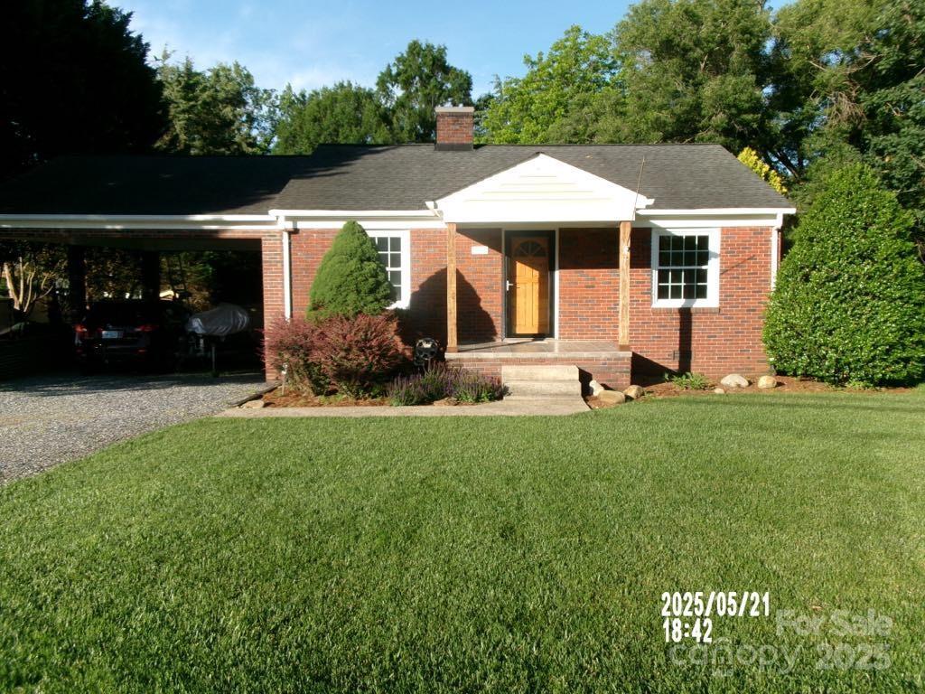 2357 28th St., Hickory, NC 28601