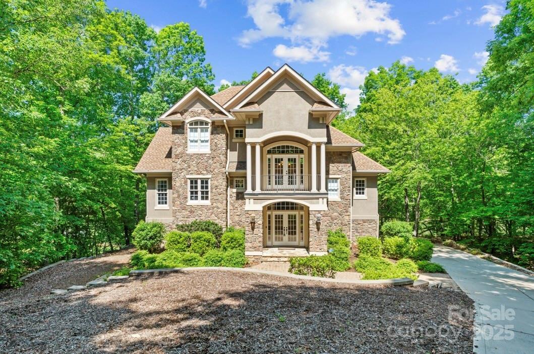 335 Whisper Lake Dr. #114, New London, NC 28127