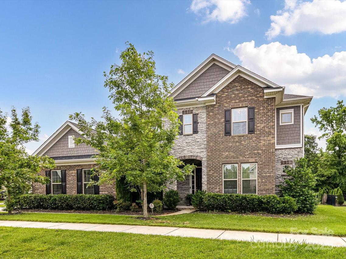 121 Enclave Meadows Ln., Matthews, NC 28104