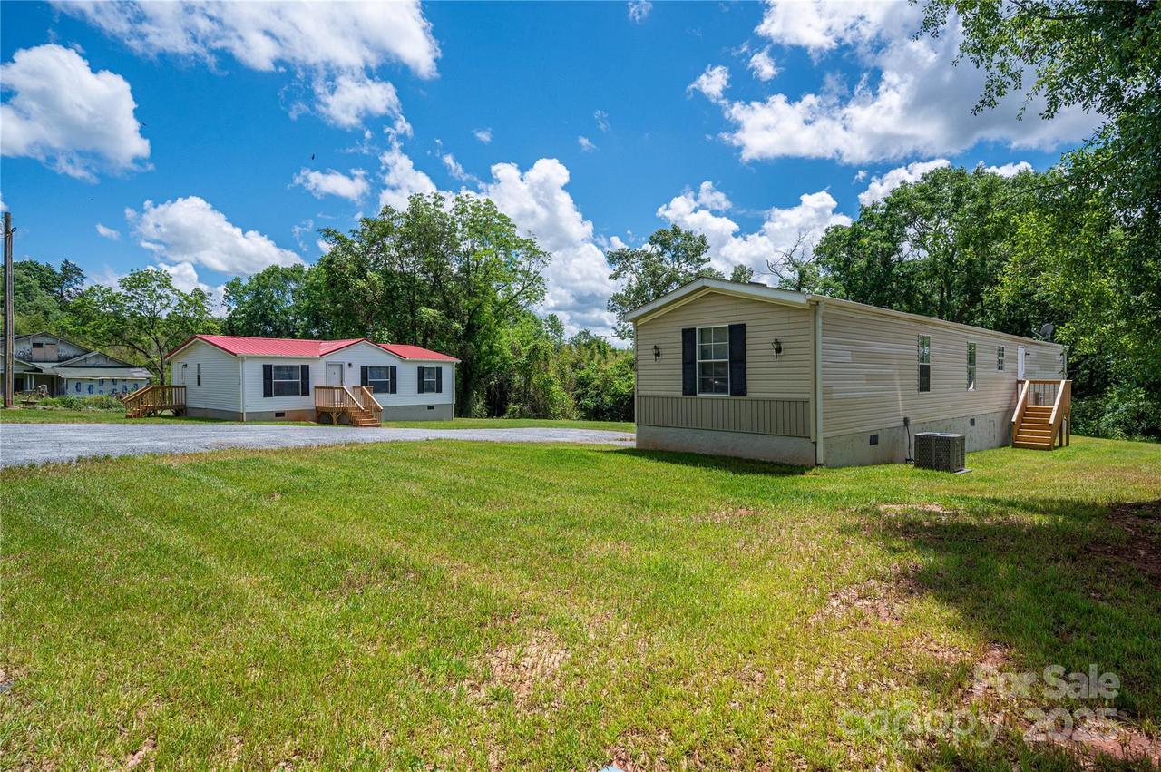 376 Puzzle Creek Rd., Bostic, NC 28018
