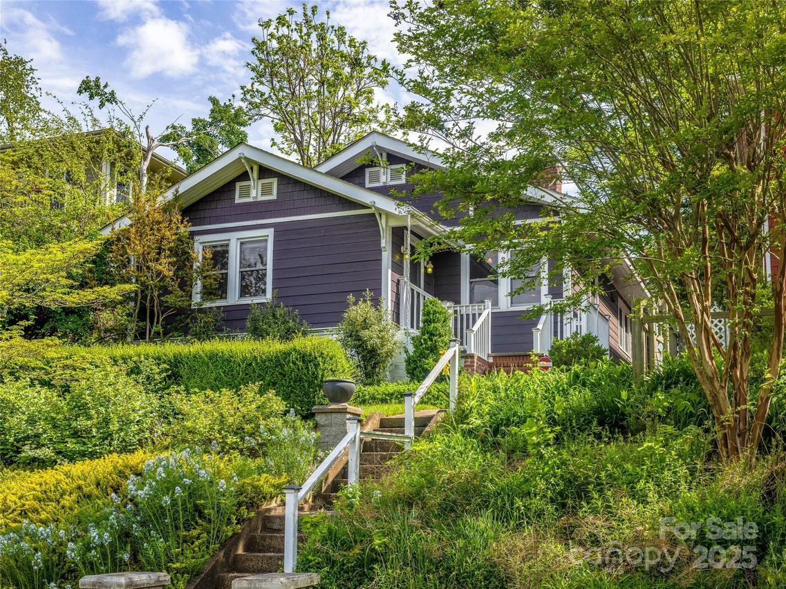 261 Murdock Ave., Asheville, NC 28804