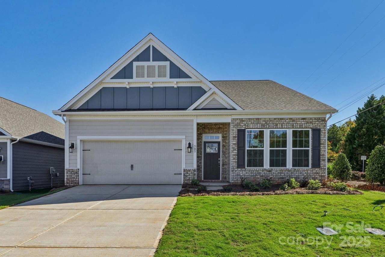 505 York Rd., Troutman, NC 28166