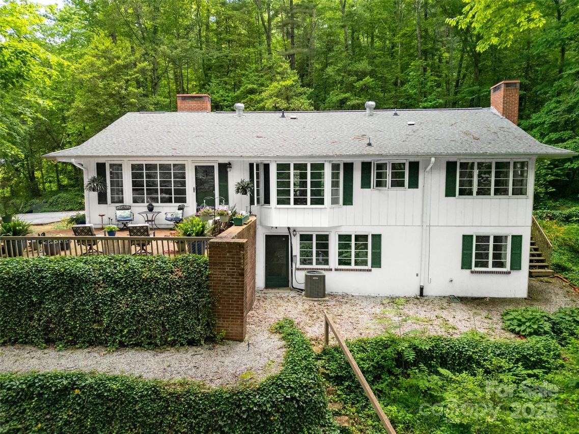 168 River Ridge Rd., Brevard, NC 28712