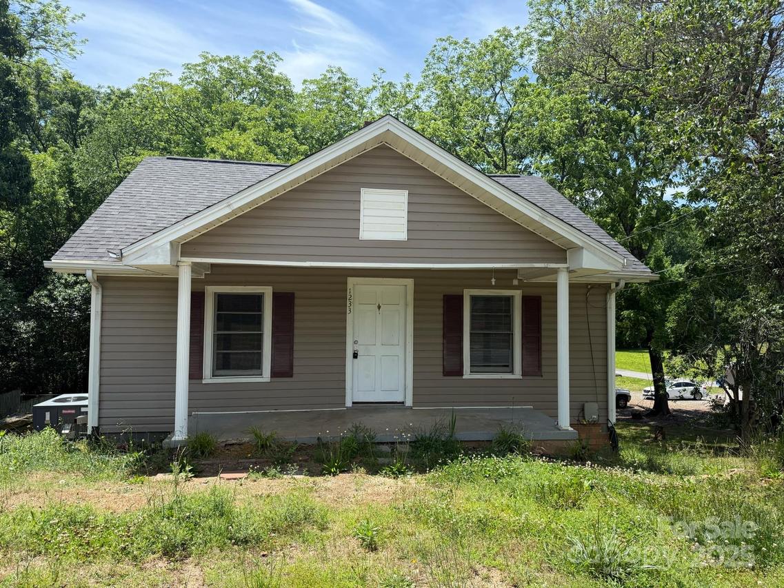 1233 Salisbury Ave., Albemarle, NC 28001