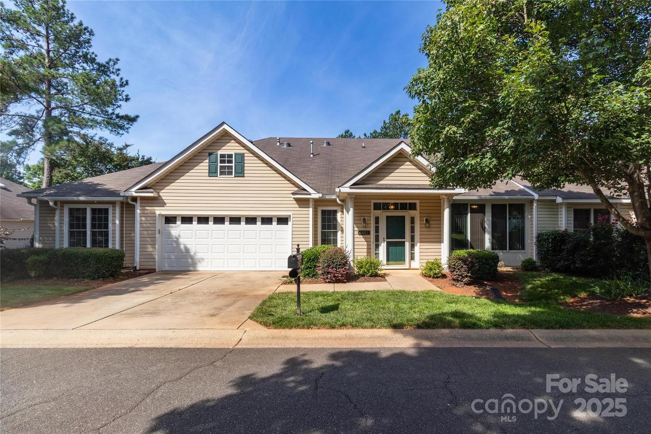 4467 Antelope Ln., Charlotte, NC 28269